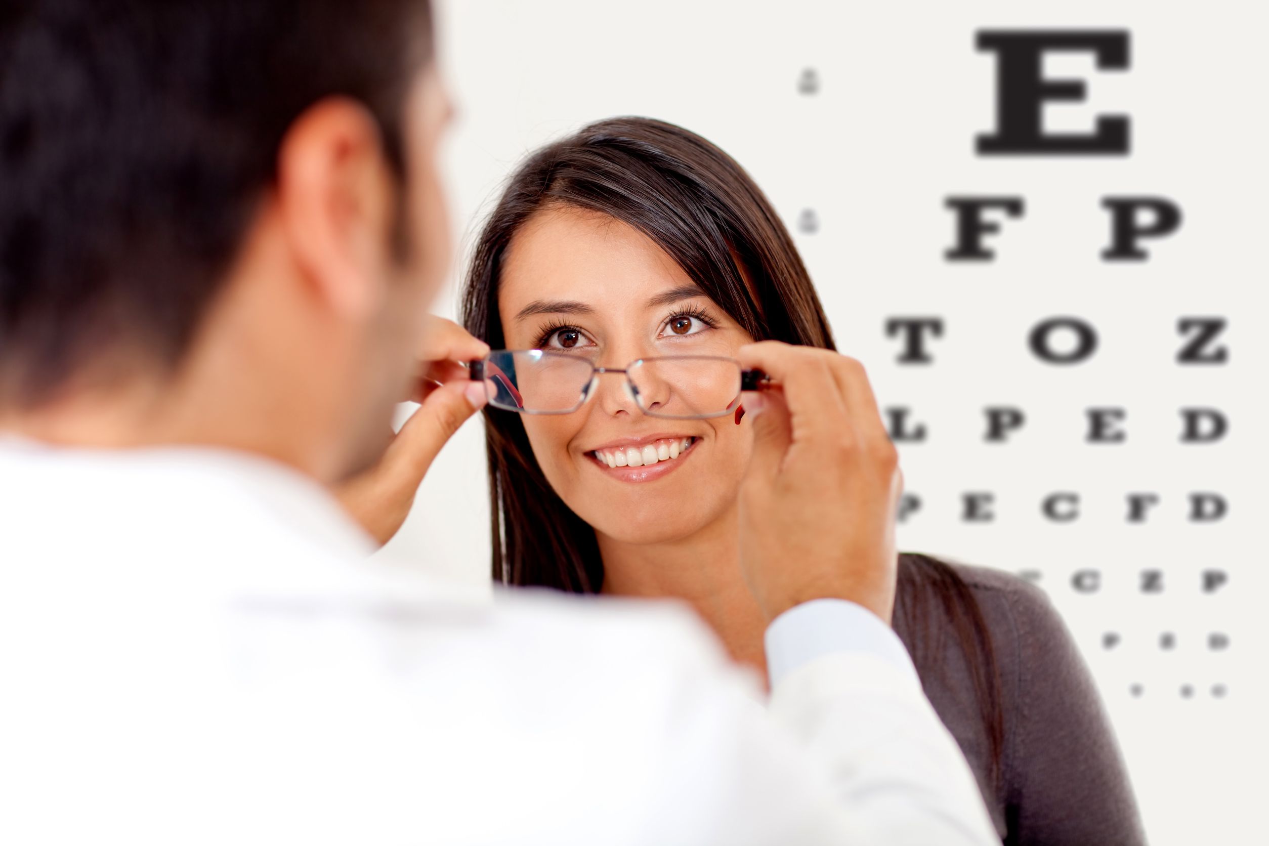 How to Choose the Best Family Vision Care Specialist in Evanston