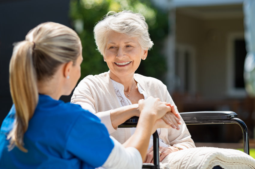 Understanding when to Consider Retirement Homes in St. Louis, MO, with Memory Care Services