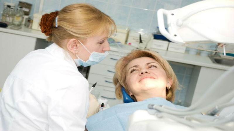 Dentist Midland MI Shares Essential Tips for Maintaining Lasting Oral Health