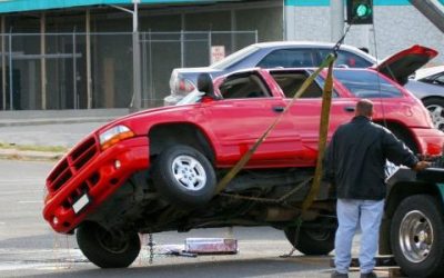 The Benefits of Choosing a Local Towing Service Over National Chains