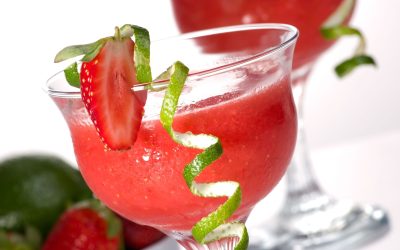 Impress your guests by serving frozen cocktails Hollywood FL style for any gathering.