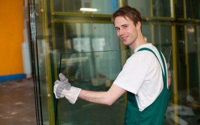 Why Glass Shower Doors Salem, OR: Add Style and Value to Your Home